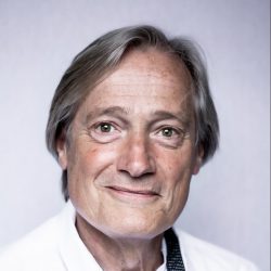 Fysiotherapeut Tom Fysiotherapie Loosduinsekade Fysiotherapeut Tom Fysiotherapie Loosduinsekade